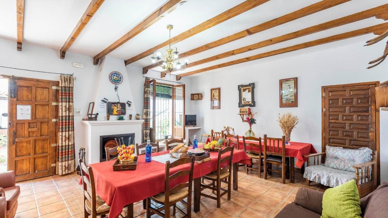 Cortijo La Torca Fuente De Piedra By Ruralidays Villa Exterior photo